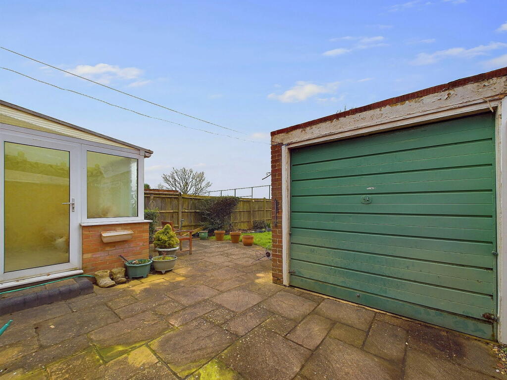 Additional property image - 23 Rogate Road, Worthing, BN13 2DS