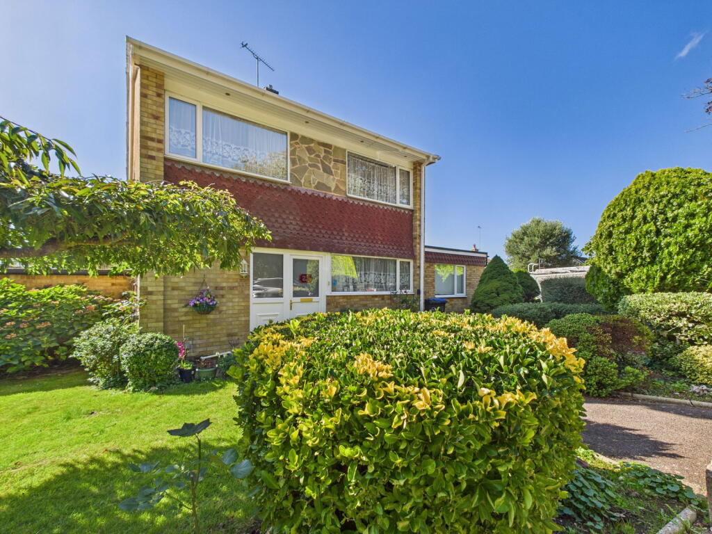 Main image of property: Whylands Crescent, Worthing BN13 3HQ