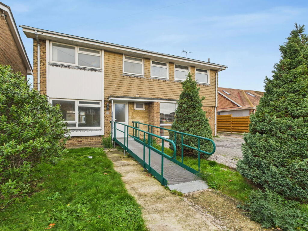 Main image of property: Rogate Road, Worthing BN13 2DN