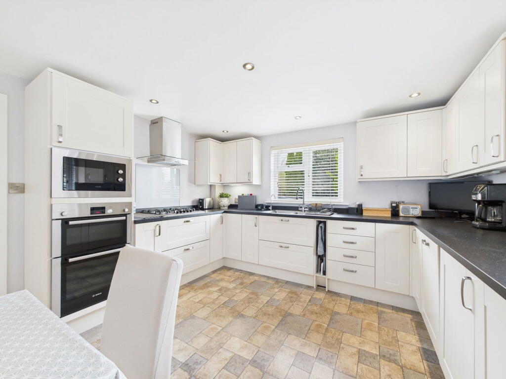 Additional image 9 of Orchard Cottage, Mill Lane, High Salvington, Worthing, BN13 3DJ