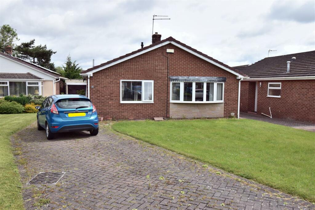 3 bedroom detached bungalow for sale in Rookery Gardens, Rushyford, DL17