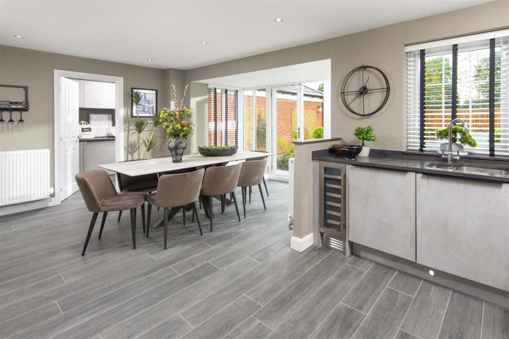 Additional property image - 19 Robert Lewis, Crewe