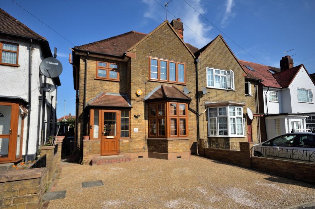 Main image of property: Mitchell Road, Palmers Green, London, N13