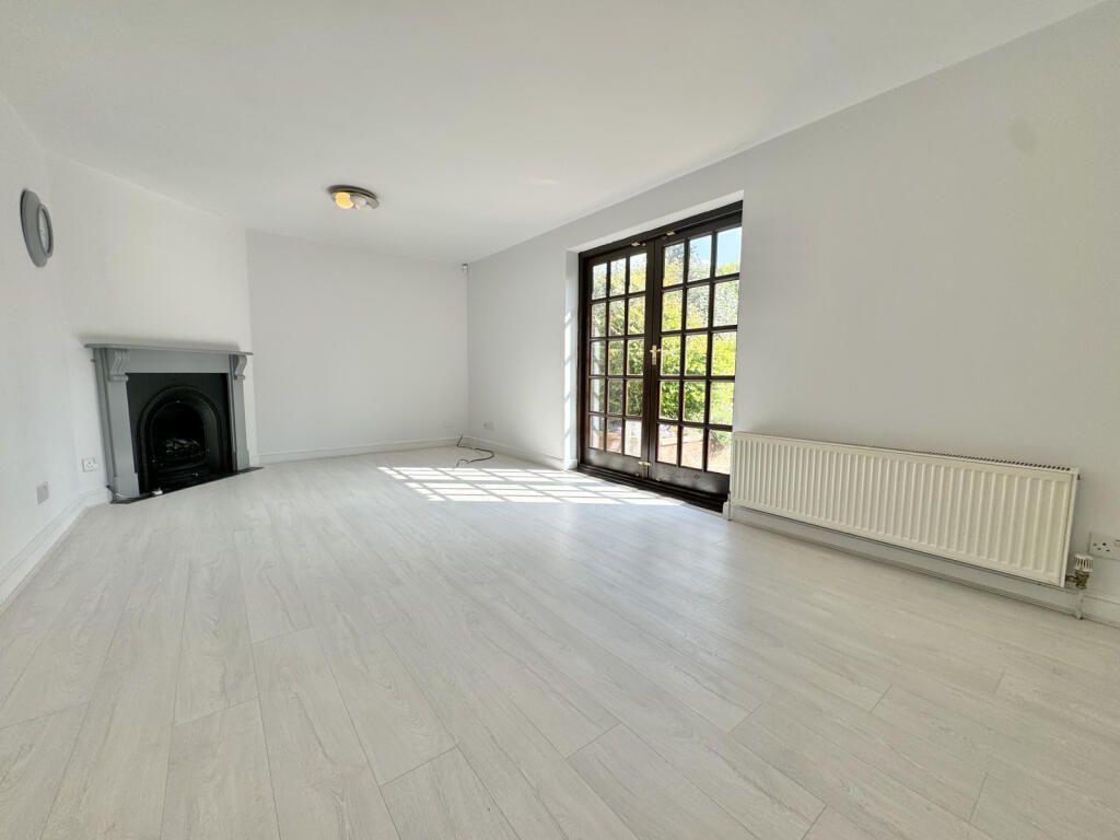 Main image of property: Bentley Mews, Faversham Avenue, EN1