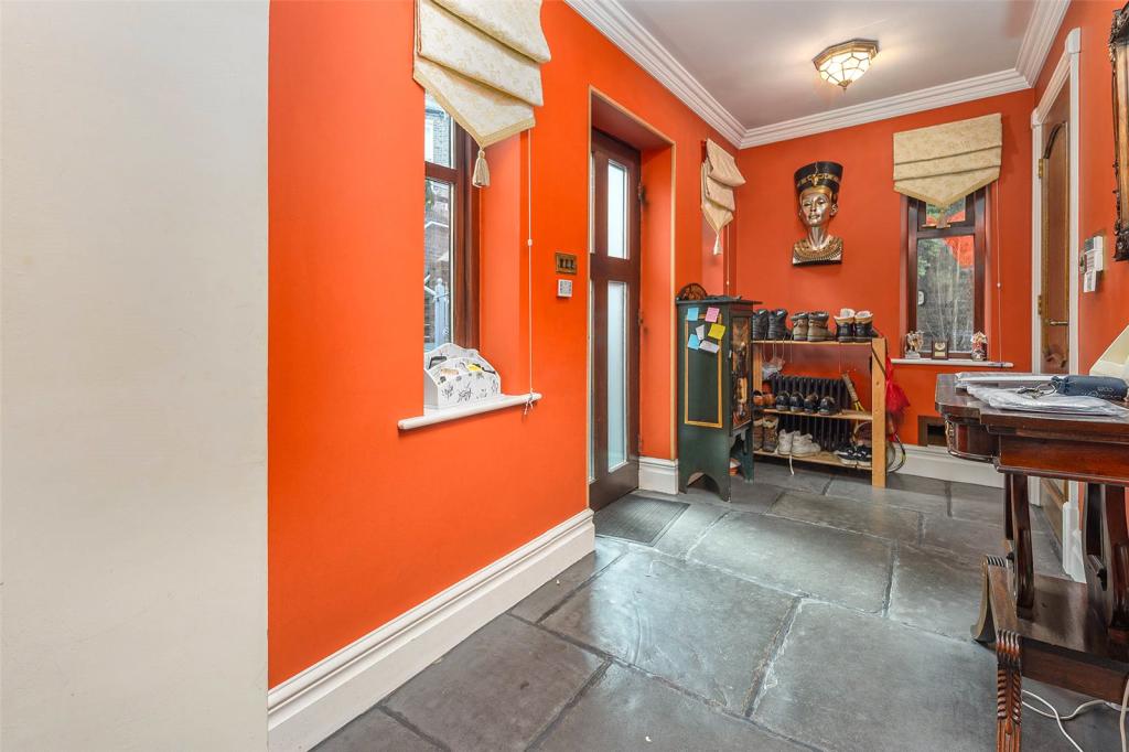 5 bedroom detached house for sale in Old Elvet, Durham, DH1