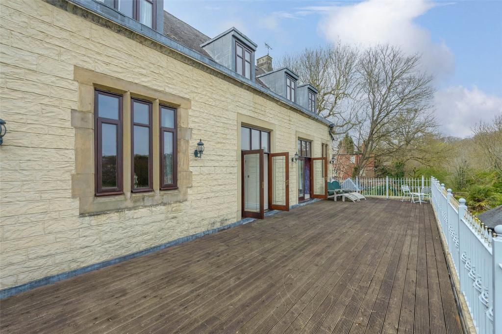 5 bedroom detached house for sale in Old Elvet, Durham, DH1