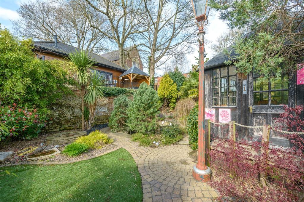 5 bedroom detached house for sale in Old Elvet, Durham, DH1