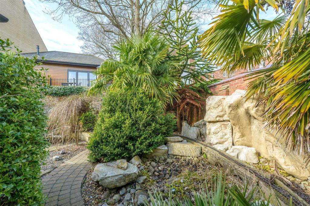 5 bedroom detached house for sale in Old Elvet, Durham, DH1