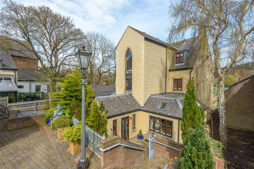 5 bedroom detached house for sale in Old Elvet, Durham, DH1