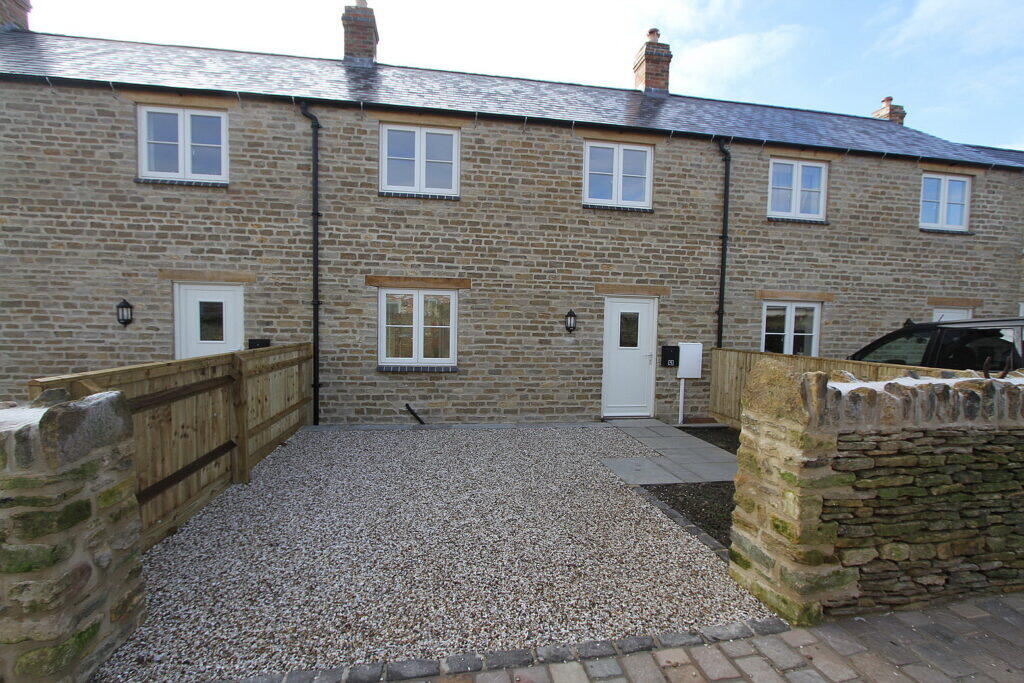 Main image of property: Wrights Farm Lane, Brackley, Northants, NN13