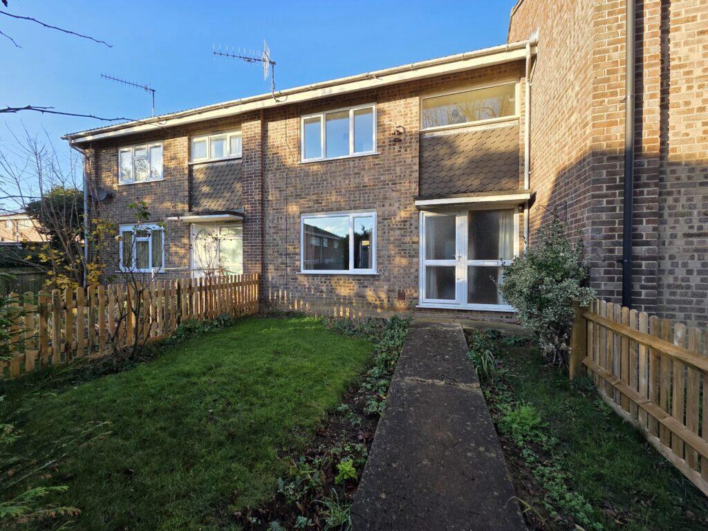 Main image of property: High Furlong, Banbury, OX16