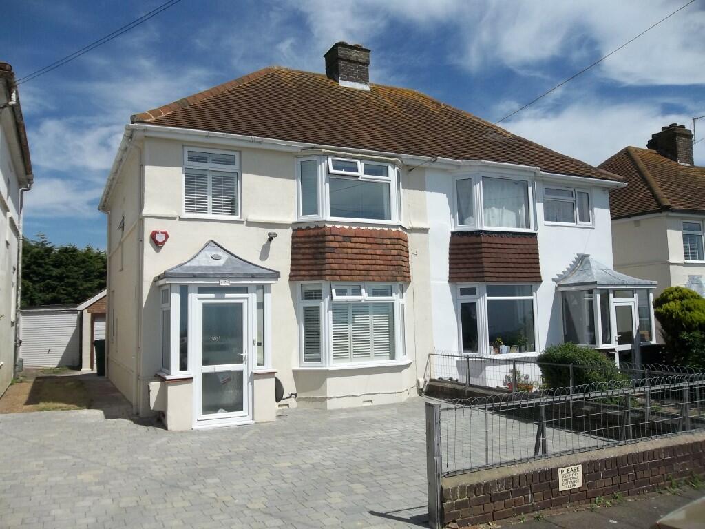 4 bedroom semi-detached house for rent in Hillview Road, Brighton, BN2