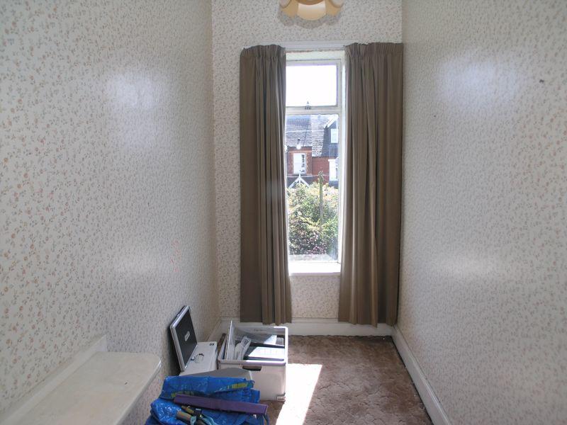 5 bedroom detached house for sale in ROWLEY REGIS, Waterfall Lane, B65