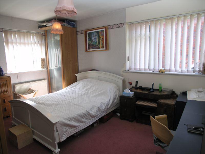 5 bedroom detached house for sale in ROWLEY REGIS, Waterfall Lane, B65