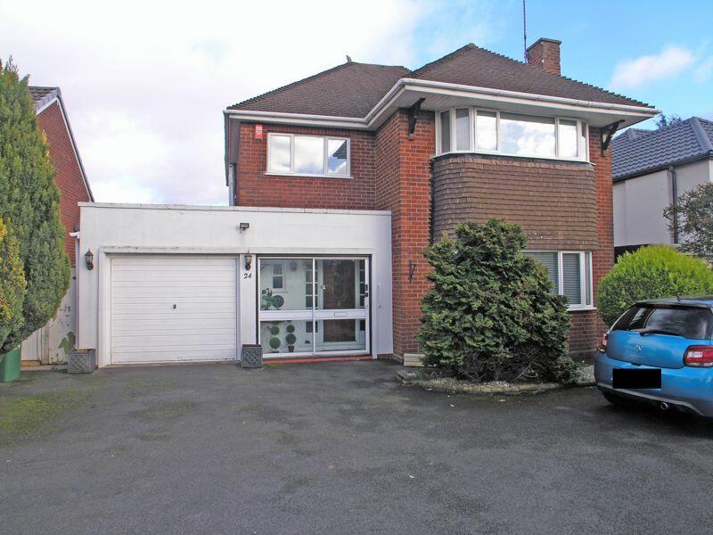 3 bedroom detached house for sale in HALESOWEN, Carters Lane, B62