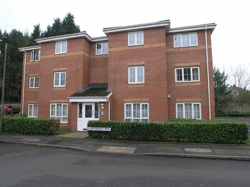 2 bedroom flat for sale in CRADLEY HEATH, Wycherley Way, B64