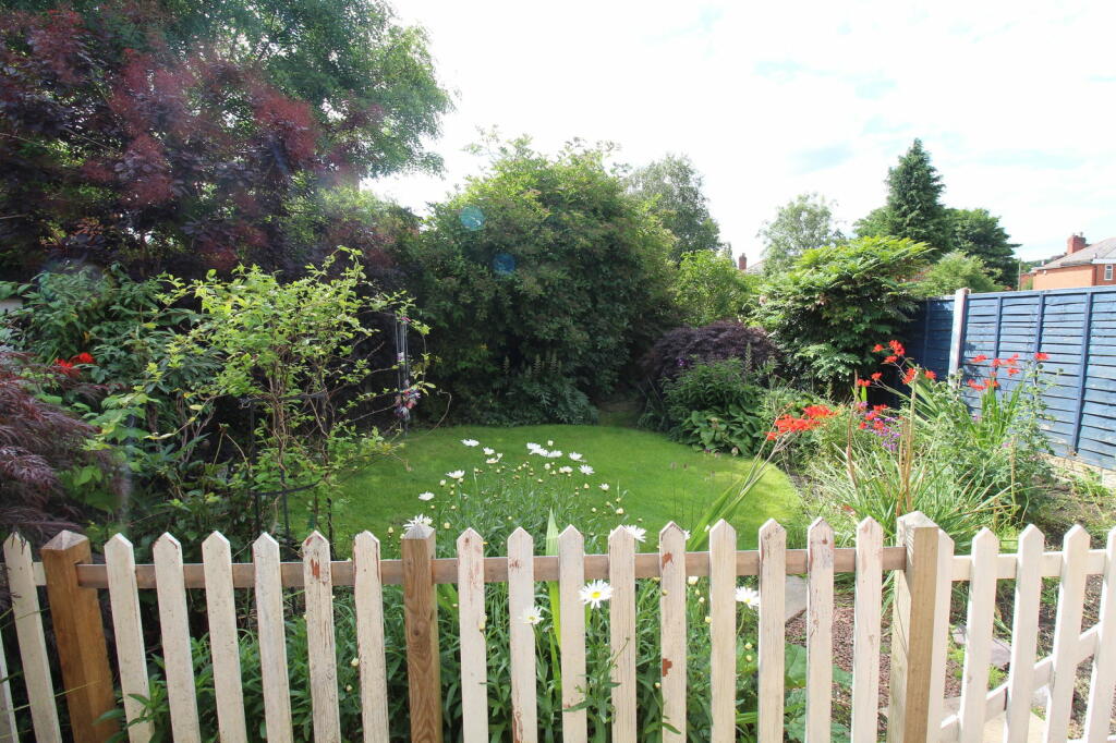 Additional property image - ROWLEY REGIS, Spring Avenue