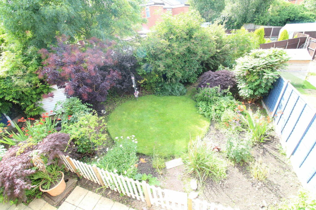 Additional property image - ROWLEY REGIS, Spring Avenue