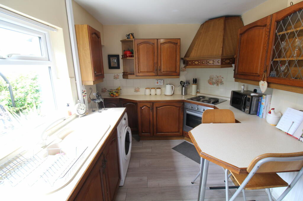 Additional property image - ROWLEY REGIS, Spring Avenue