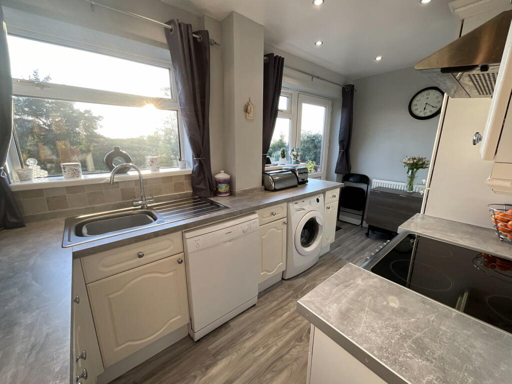 Additional property image - ROWLEY REGIS, Hillside Avenue