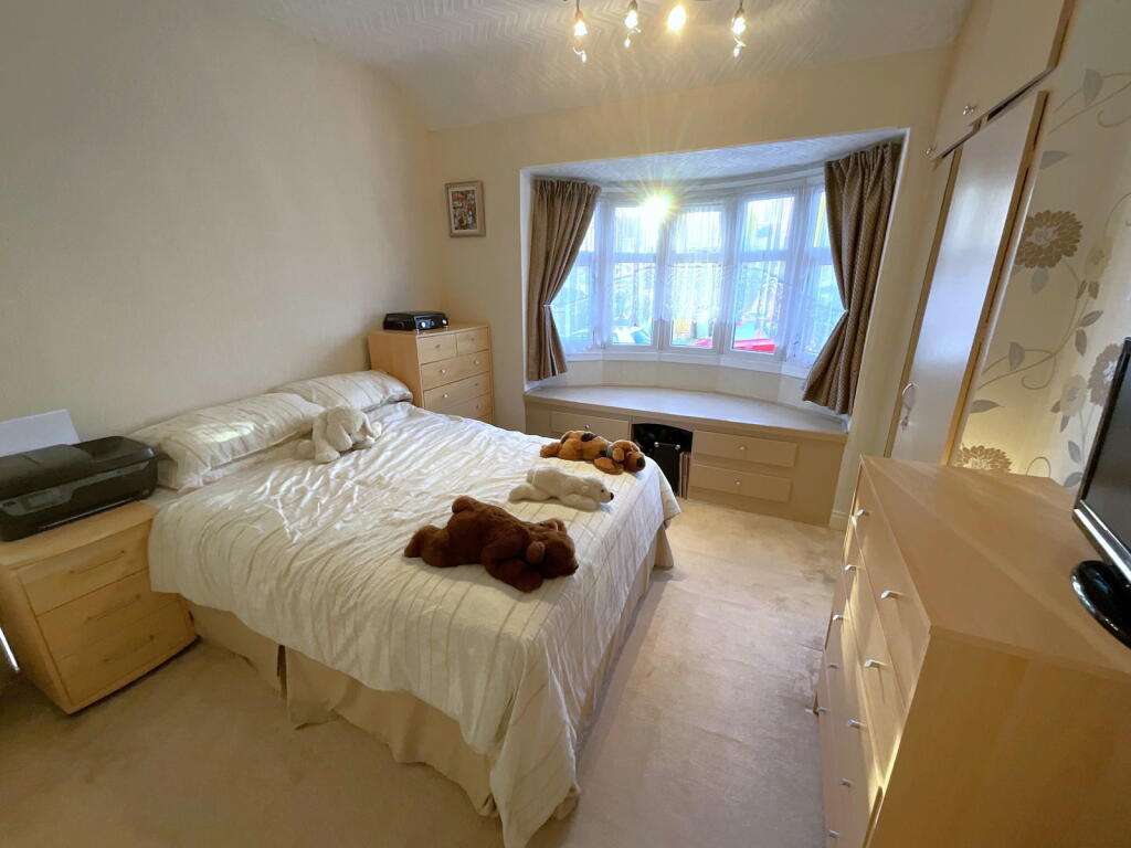 Additional property image - ROWLEY REGIS, Hillside Avenue