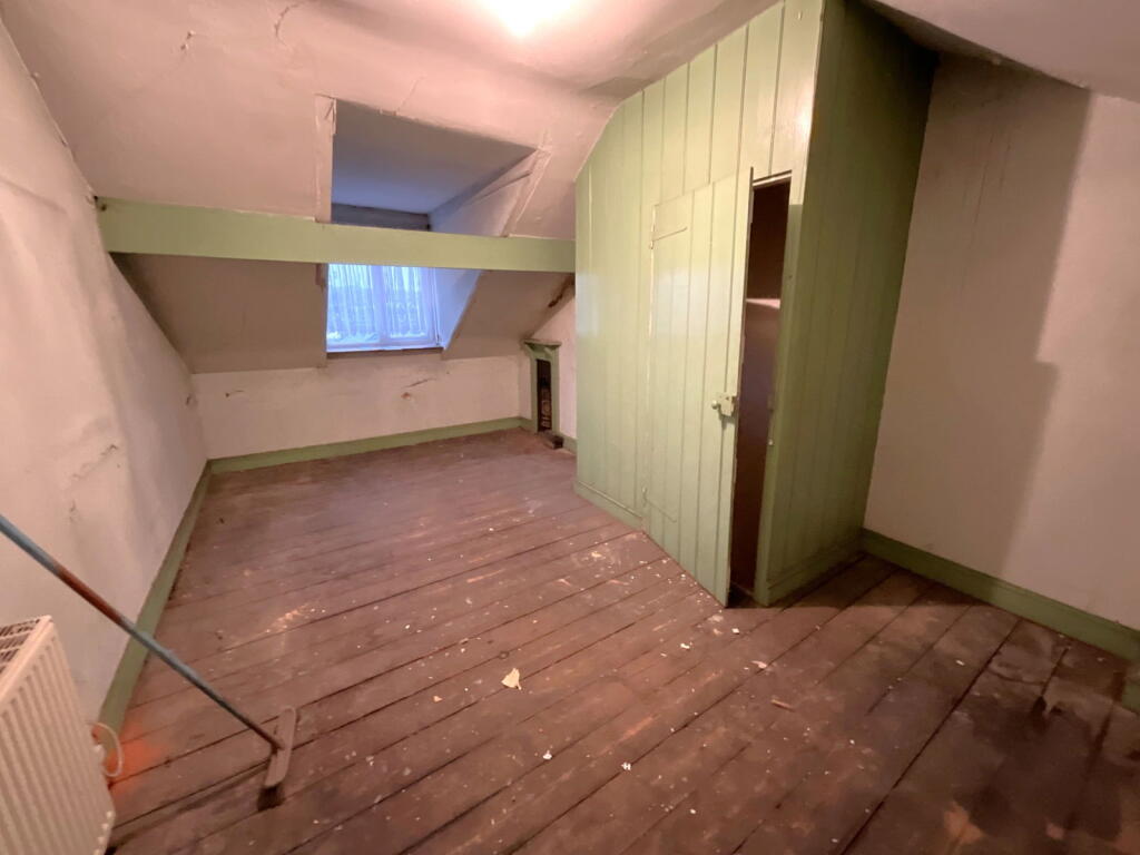 Additional property image - ROWLEY REGIS, Avenue Road