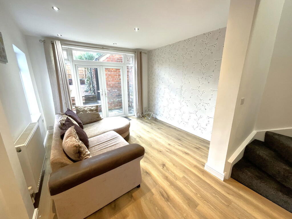 Additional property image - HALESOWEN, Stourbridge Road