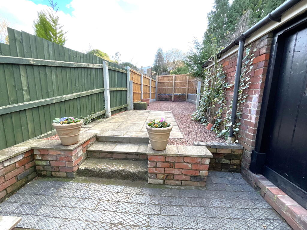 Additional property image - HALESOWEN, Stourbridge Road