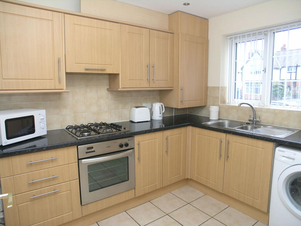 Additional property image - Halesowen Street, Rowley Regis, B65 0EU