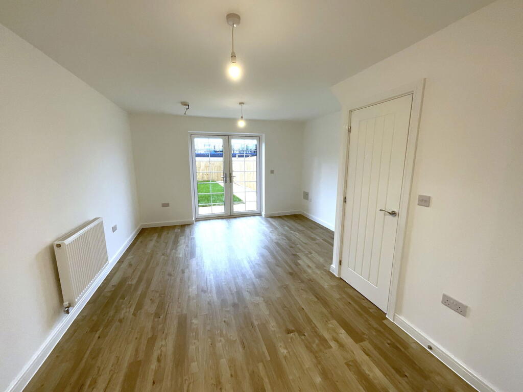 Additional property image - HALESOWEN, Bromsgrove Road