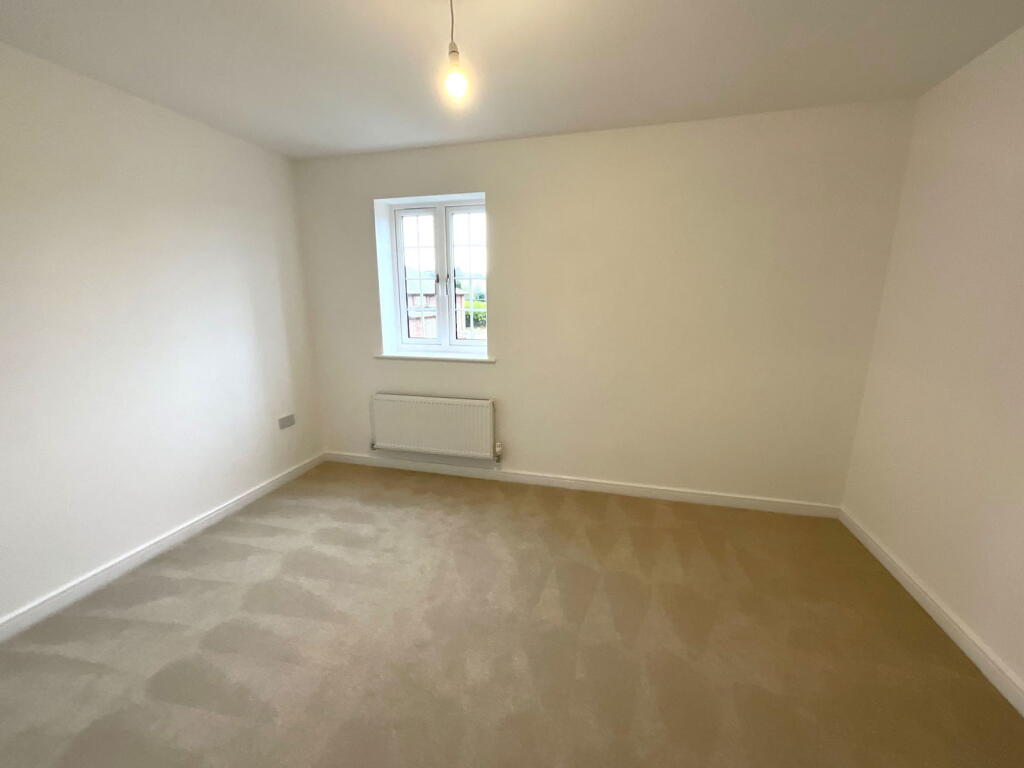 Additional property image - HALESOWEN, Bromsgrove Road