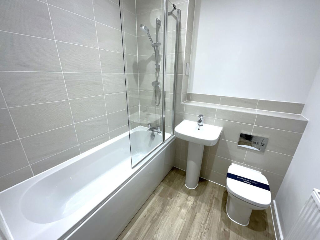 Additional property image - HALESOWEN, Bromsgrove Road