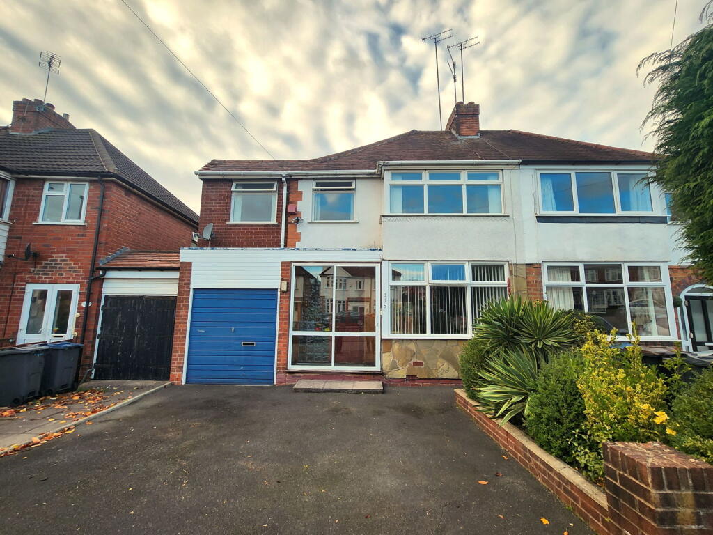 Main image of property: Worlds End Lane, Quinton, Birmingham, B32 1JX