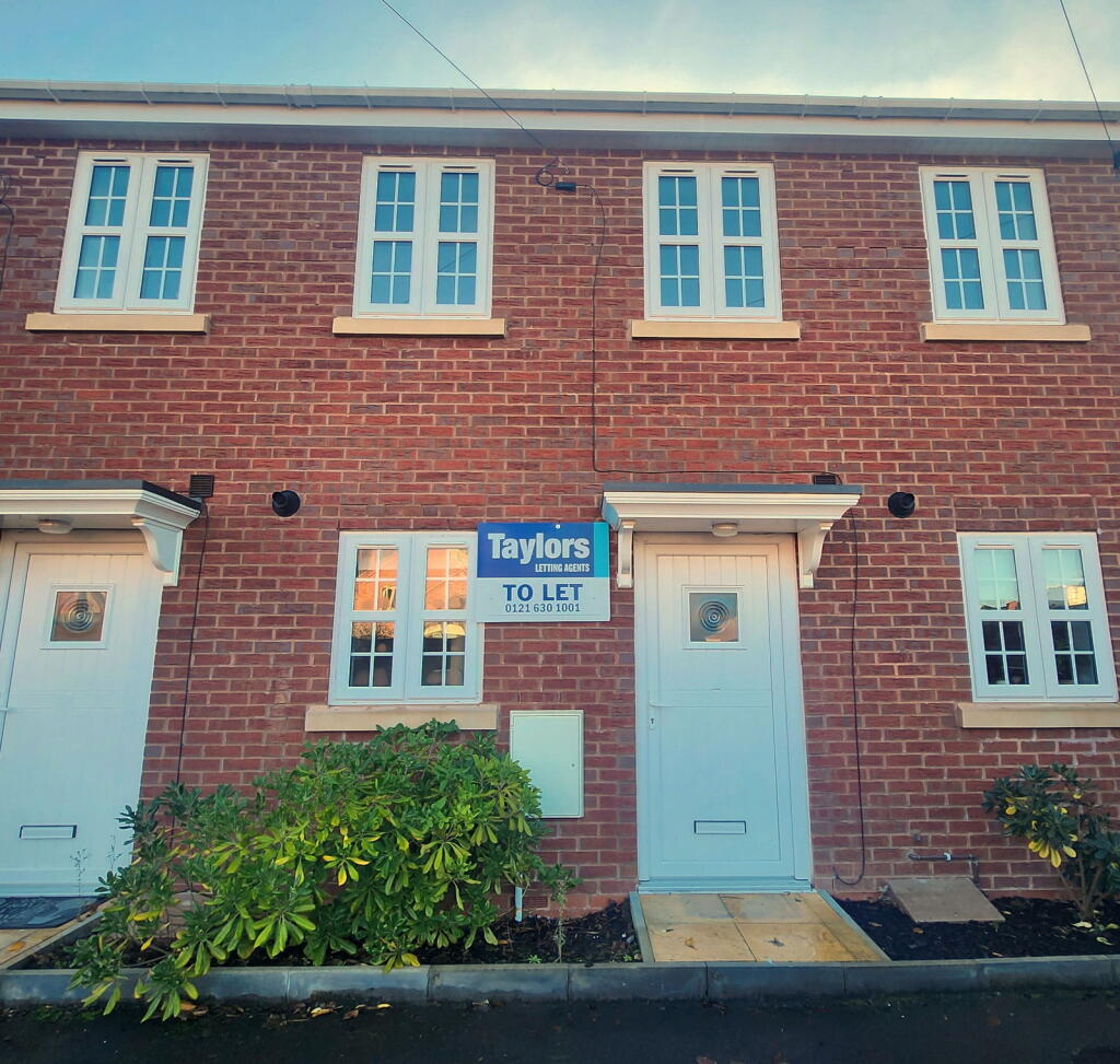 Main image of property: Hanbury Mews, Stourbridge, DY8 1FE