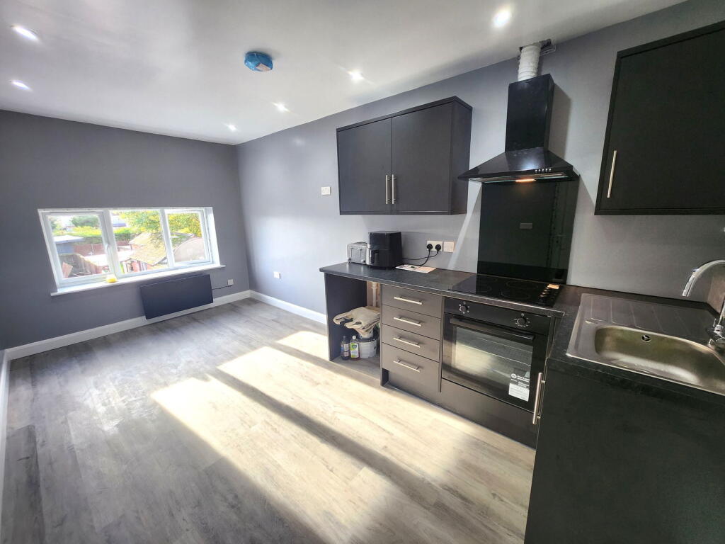 Main image of property: Bridgnorth Road, Wollaston, Stourbridge, DY8 3NY