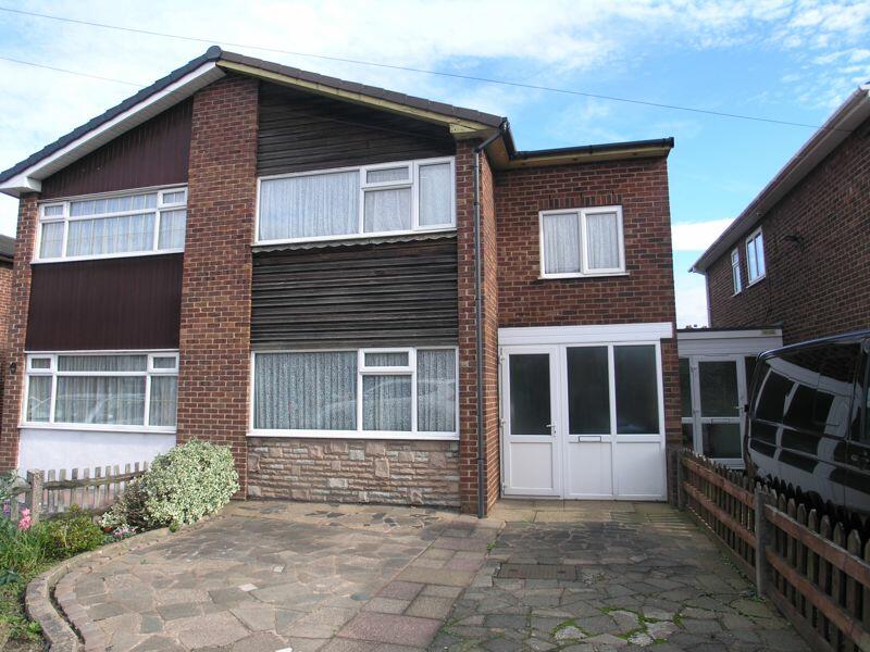 3 bedroom semidetached house for sale in ROWLEY REGIS, York Road, B65