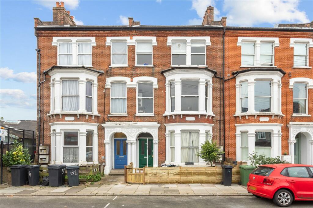 2 bedroom apartment for sale in Horsford Road, London, SW2