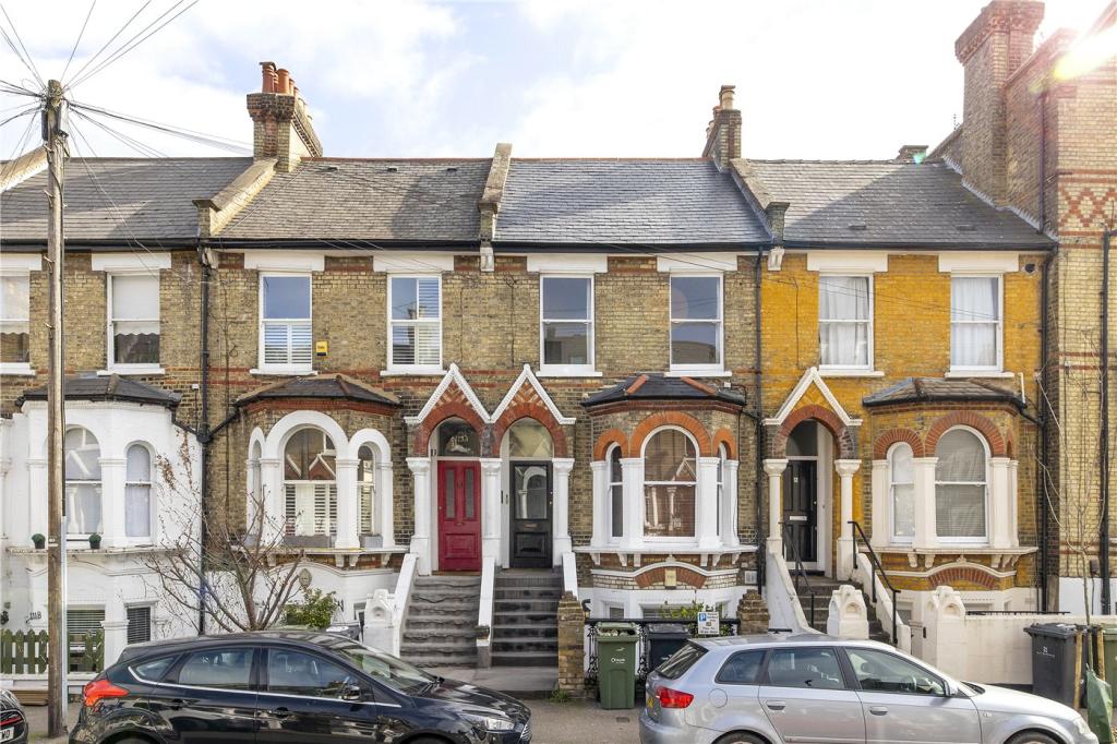 Main image of property: Elm Park, London, SW2