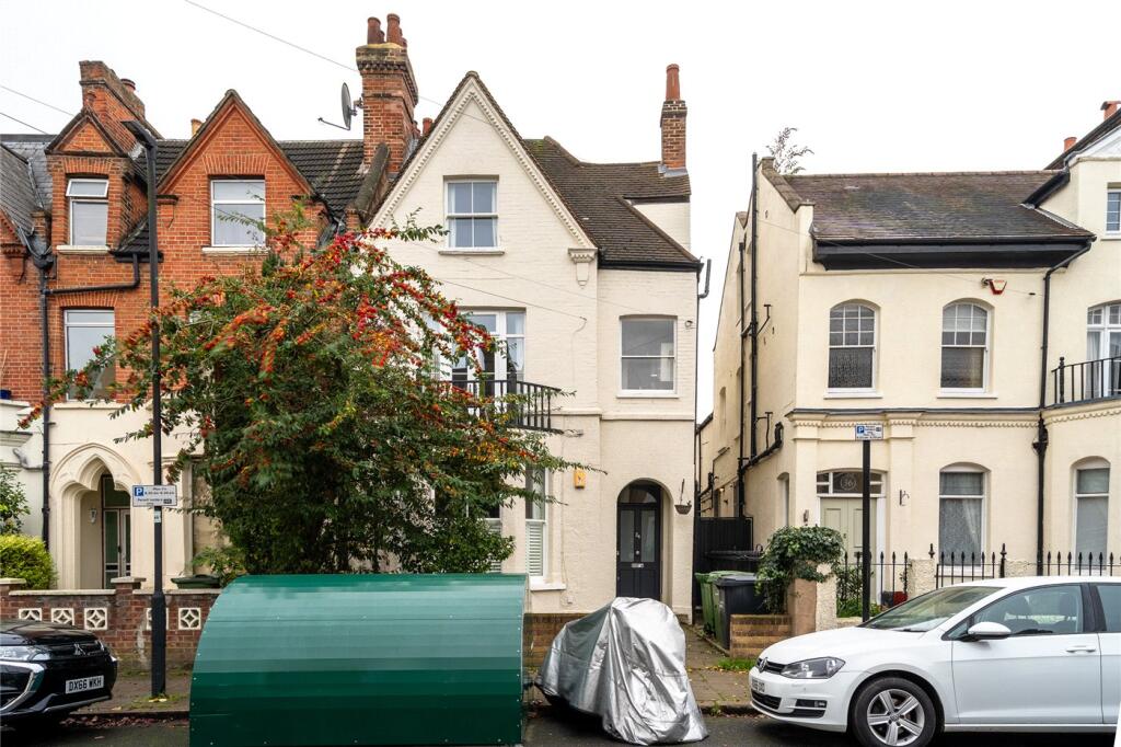 Main image of property: Romola Road, London, SE24