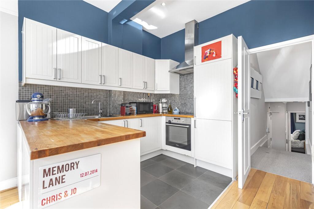 Main image of property: Battersea Park Road, London, SW11