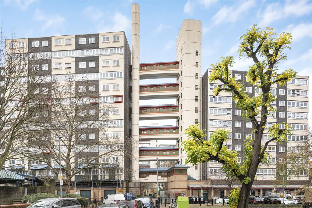 Main image of property: Strasburg Road, London, SW11