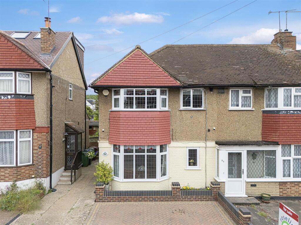 Main image of property: Drysdale Avenue, London