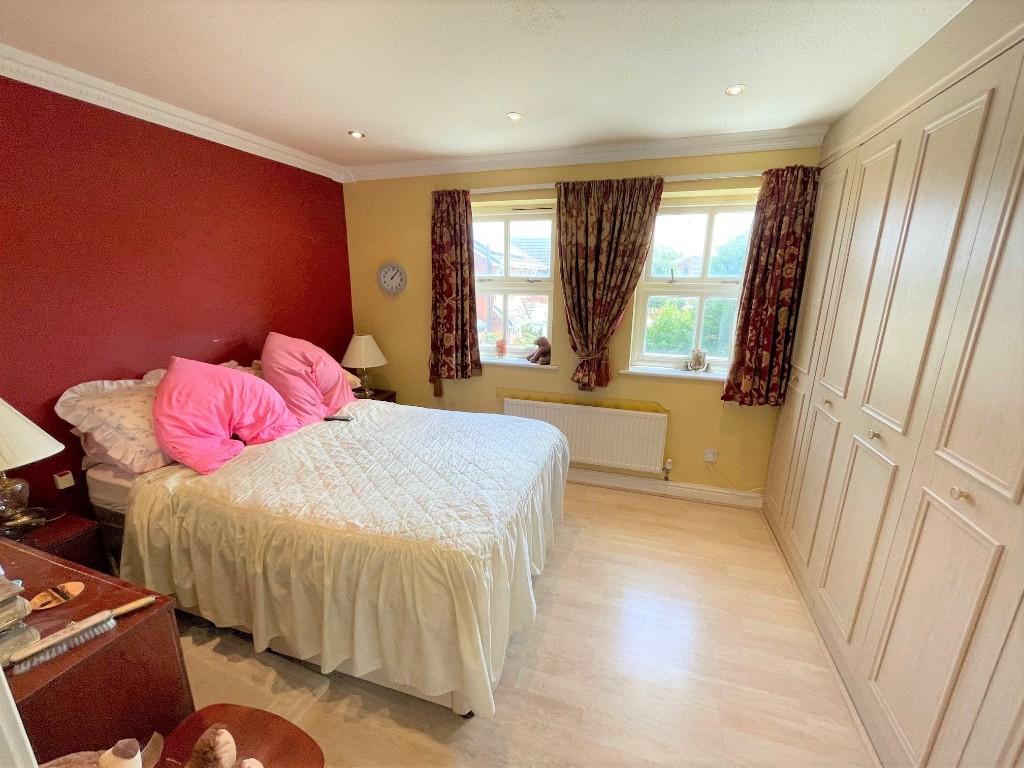 2 bedroom semidetached house for sale in Walkers Drive, Leigh, Greater