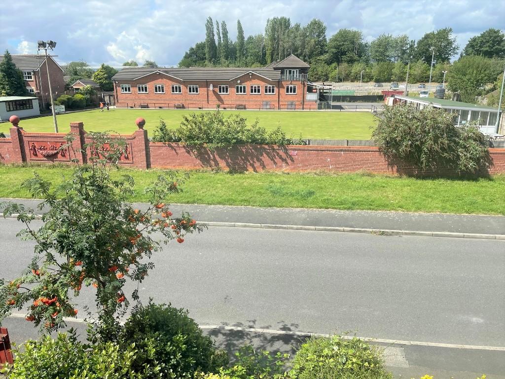 2 bedroom semidetached house for sale in Walkers Drive, Leigh, Greater