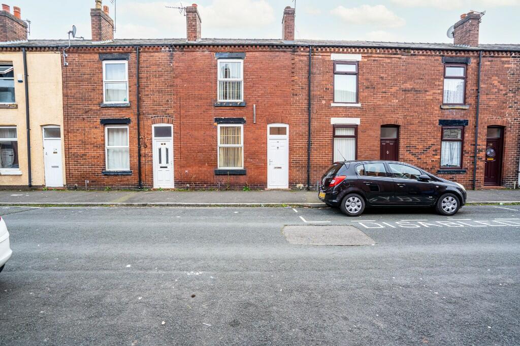 2 bedroom terraced house