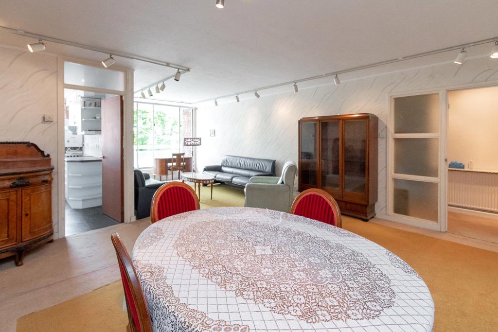 2 bedroom property for sale in Leamington House, 23 Stonegrove, Edgware