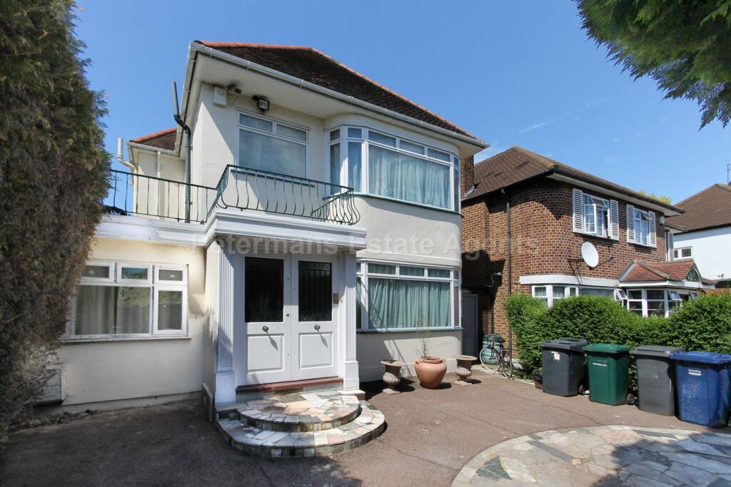 Main image of property: Penshurst Gardens, Edgware, HA8
