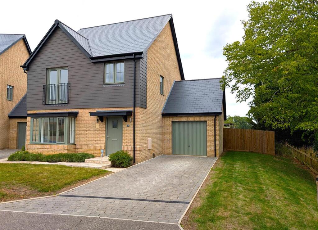 Main image of property: Walnut Drive, Haddenham