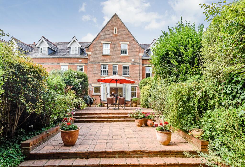 Main image of property: St Anns Park, Virginia Water