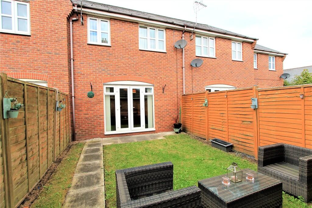 Main image of property: Deansgate, Wychwood Village